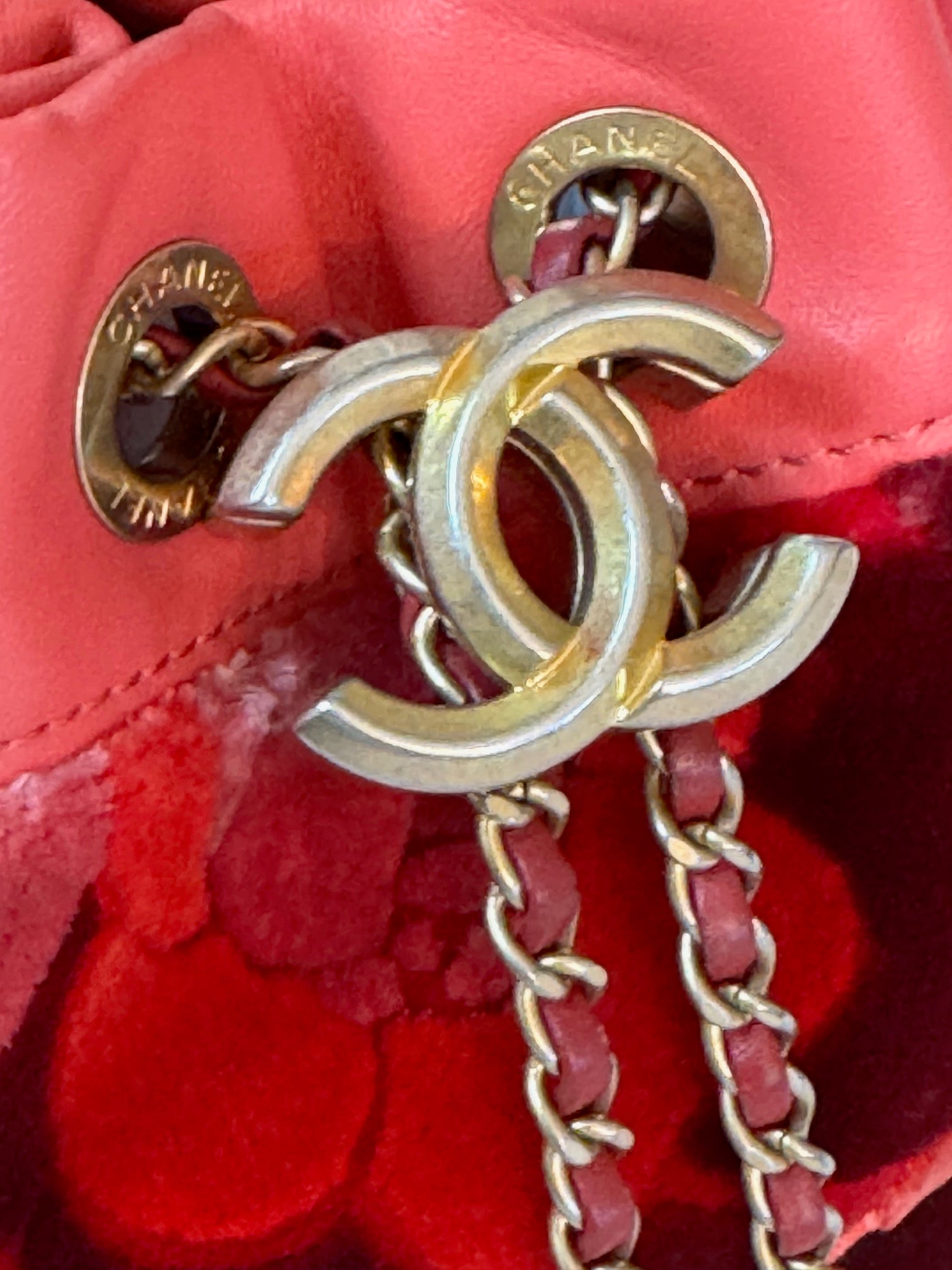 Pre-loved Chanel Camellia Velvet Drawstring Bucket Bag